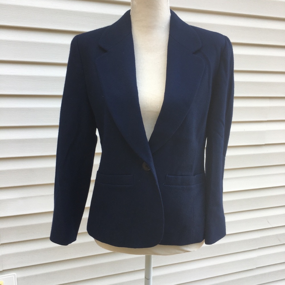 Vtg Pendleton petite women’s size 6 100% wool blazer navy blue made in USA